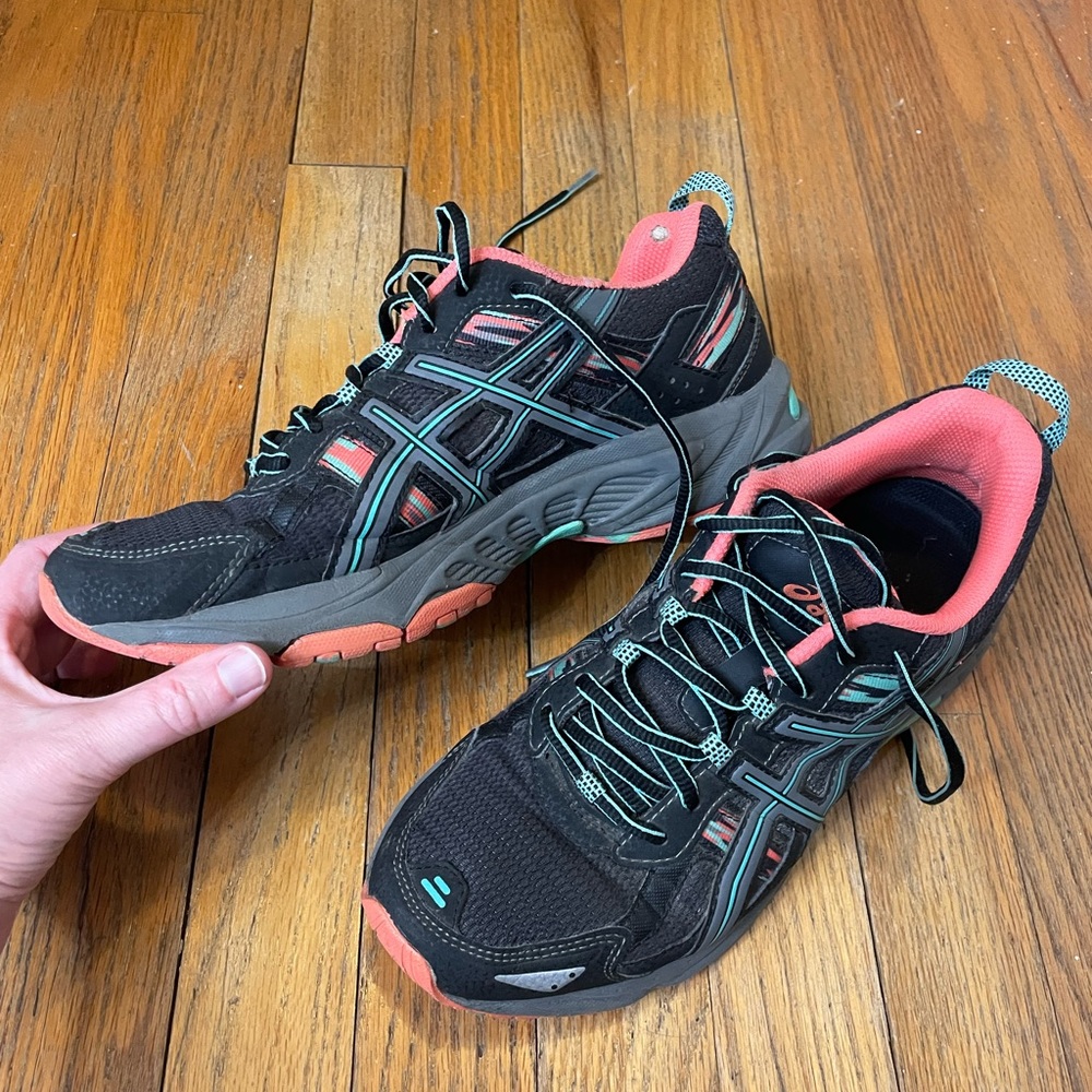 ASICS sneakers - Picture 3 of 5